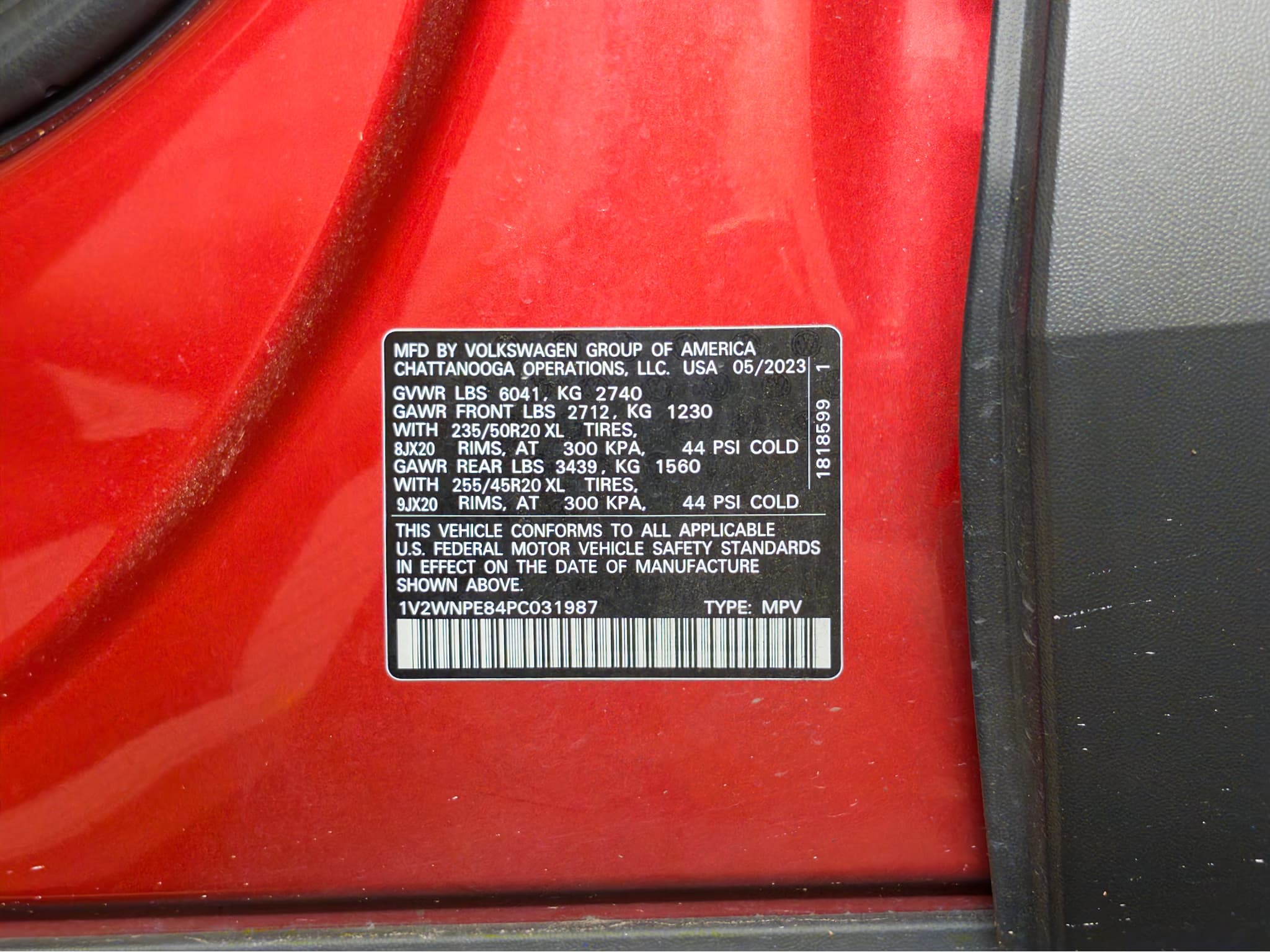2023 Volkswagen ID.4 view 28