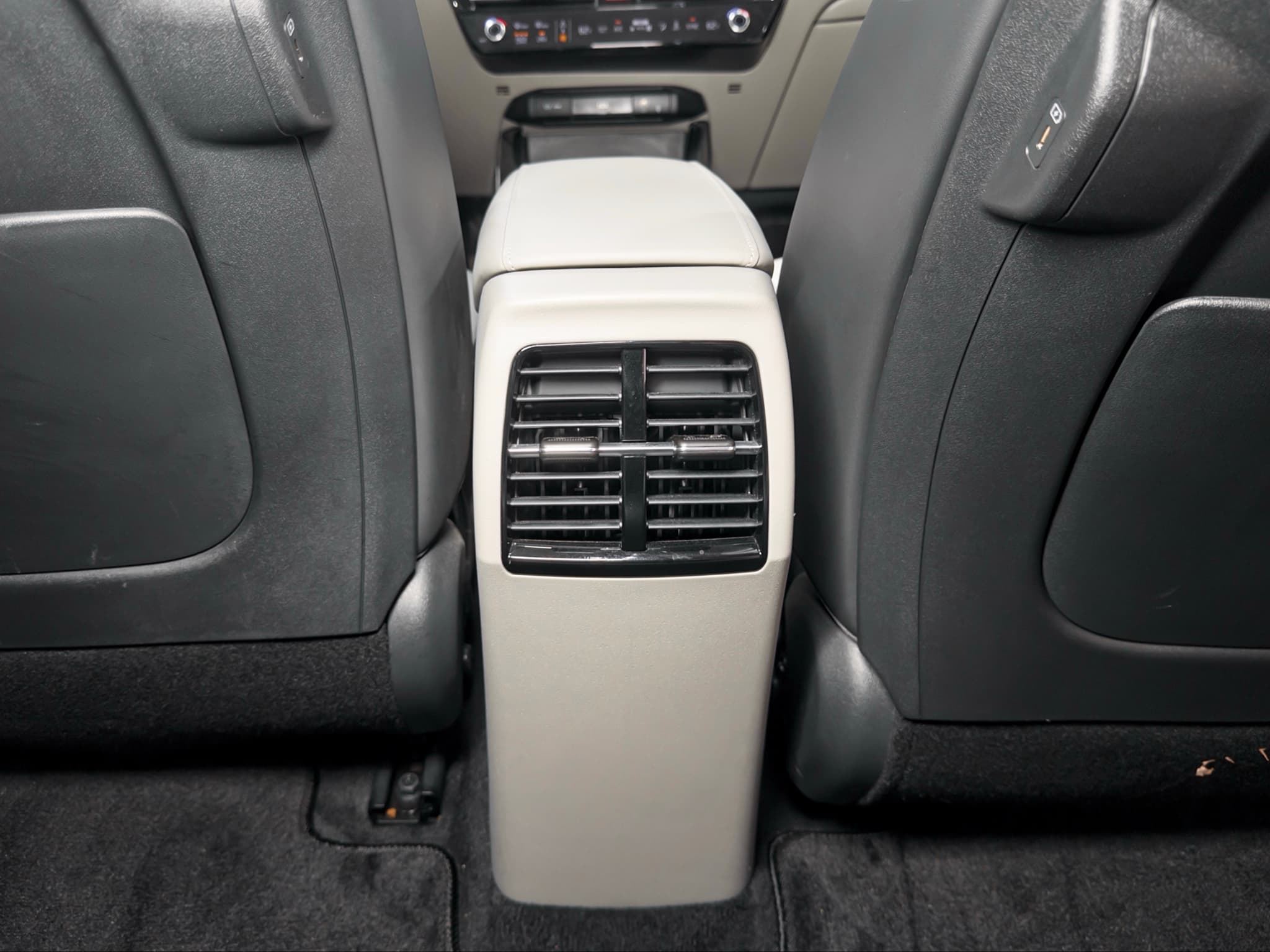 2023 Kia Niro EV view 21
