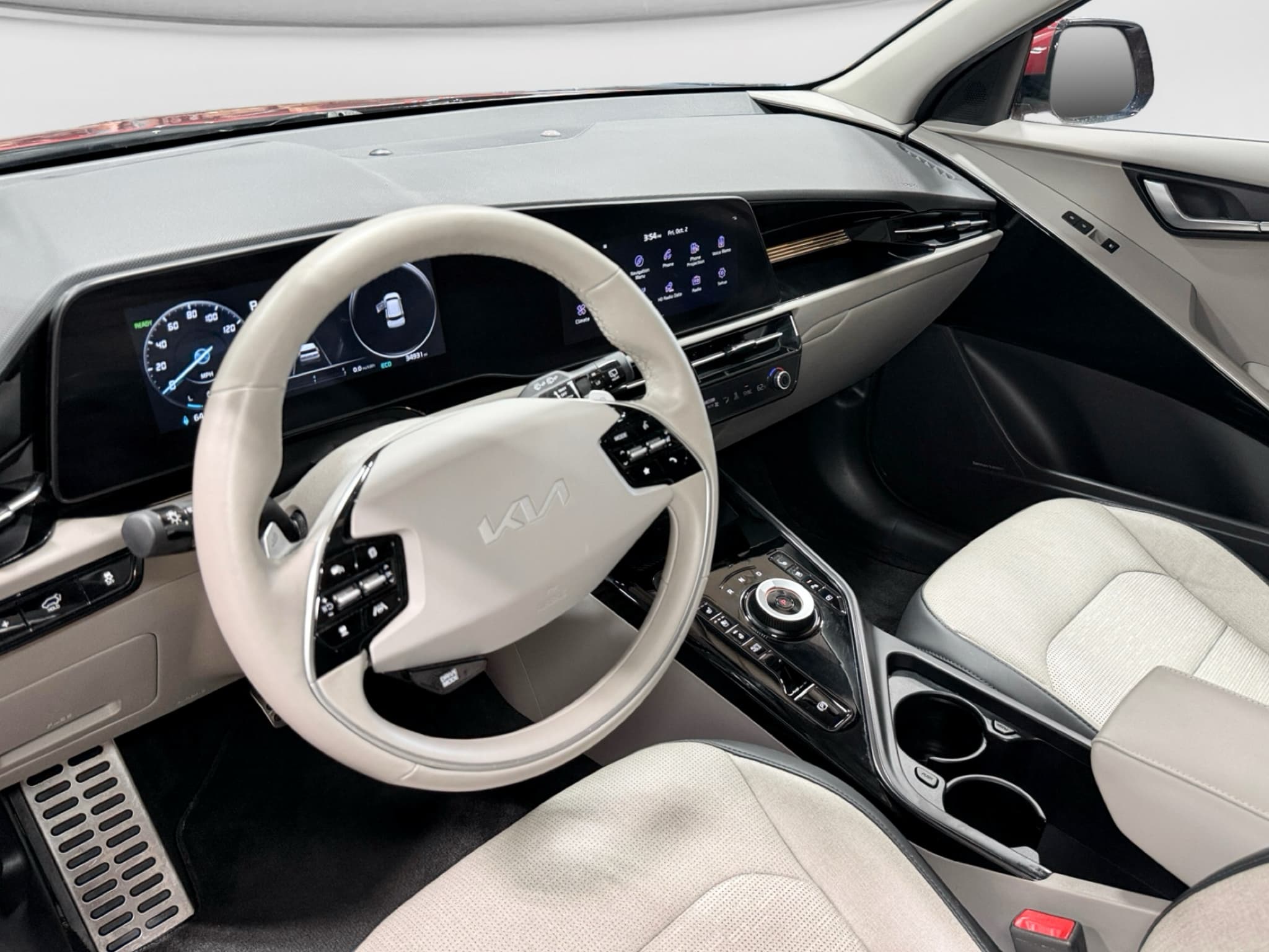 2023 Kia Niro EV view 18