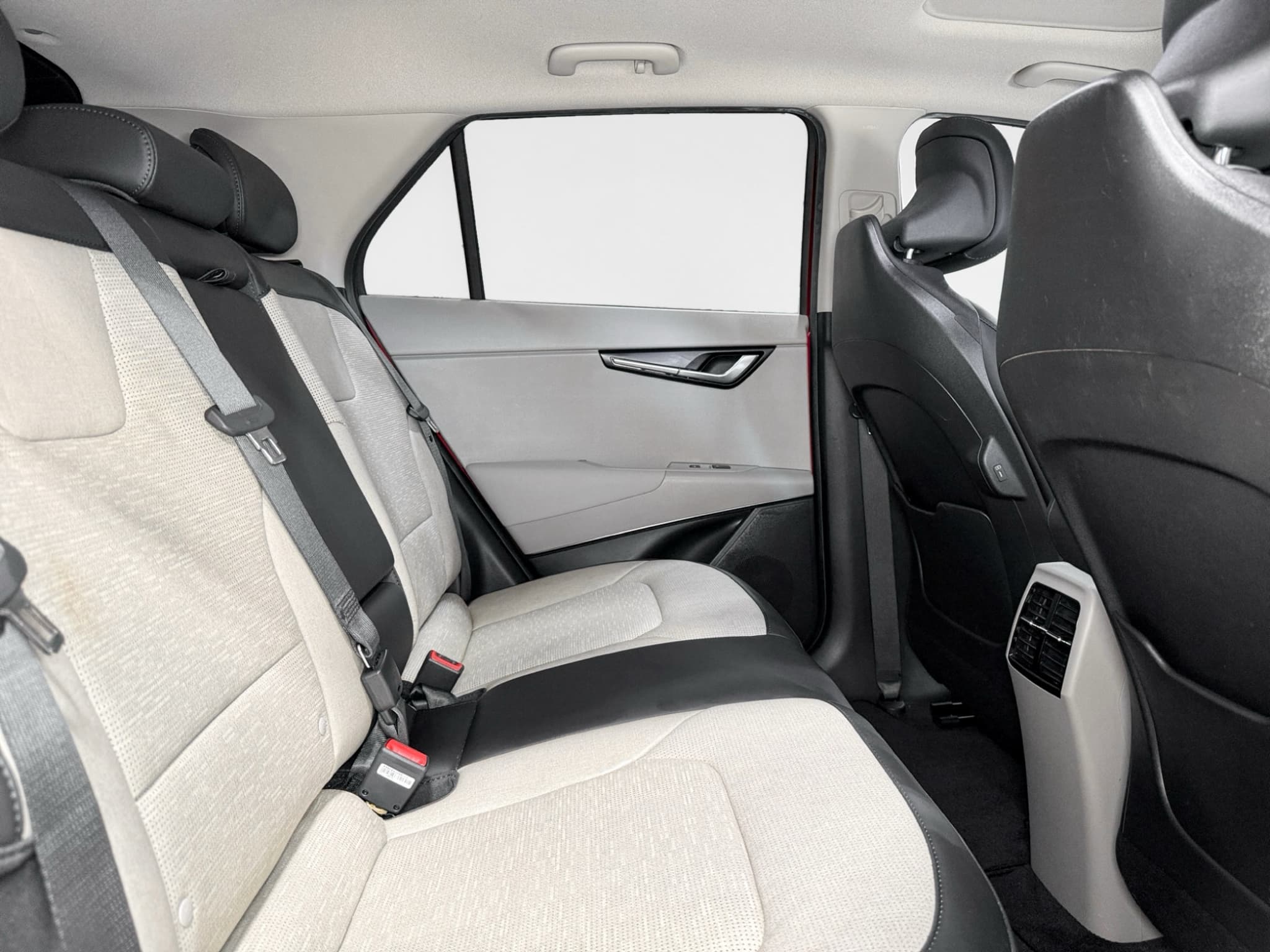 2023 Kia Niro EV view 22
