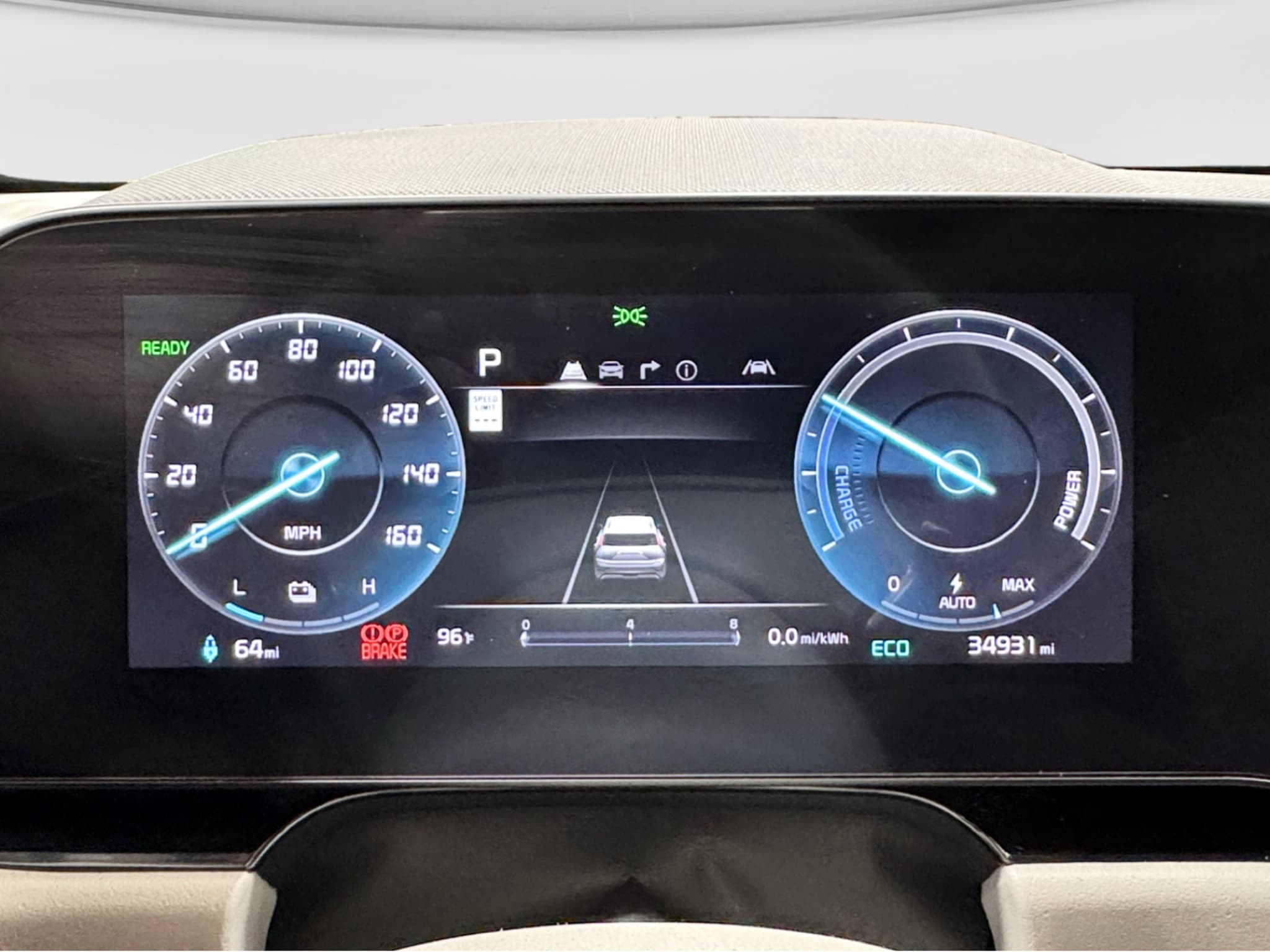 2023 Kia Niro EV view 9