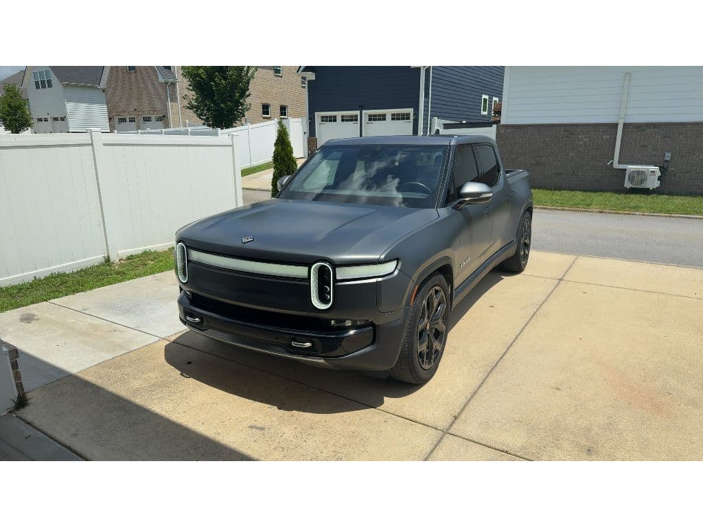 2024 Rivian R1T