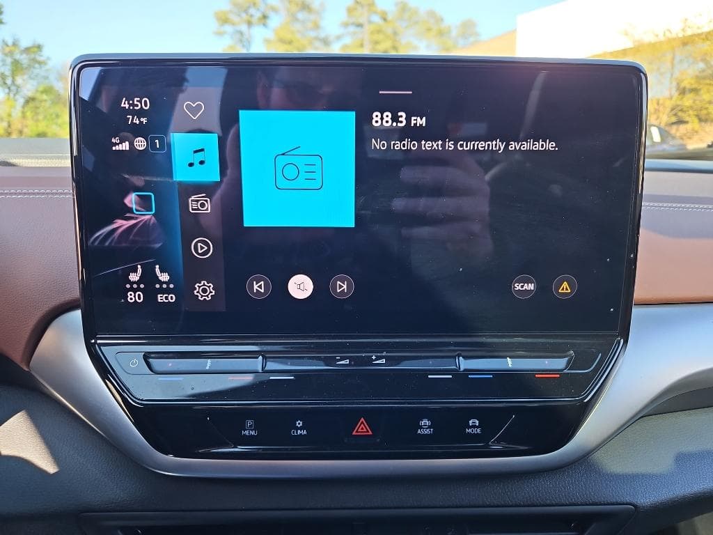 2021 Volkswagen ID.4 view 10