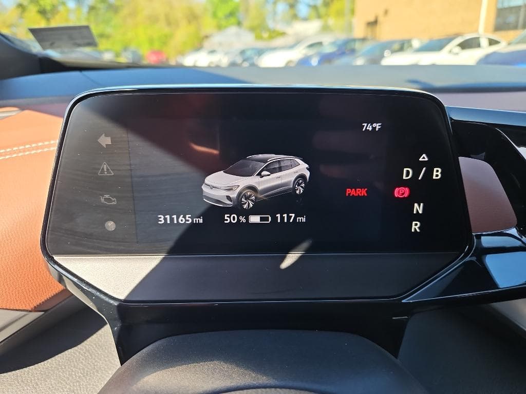 2021 Volkswagen ID.4 view 9