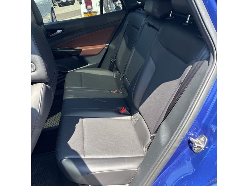 2021 Volkswagen ID.4 view 6