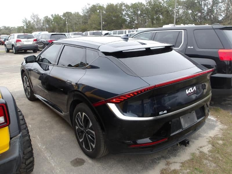 2022 Kia EV6 view 2