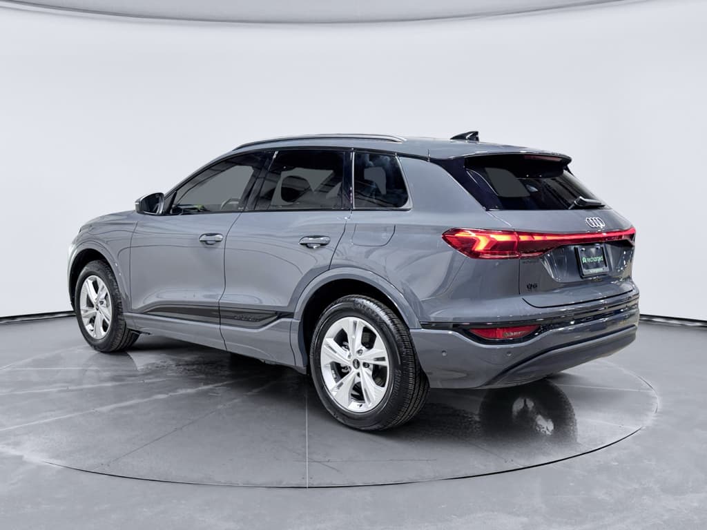 2025 Audi Q6 e-tron view 2
