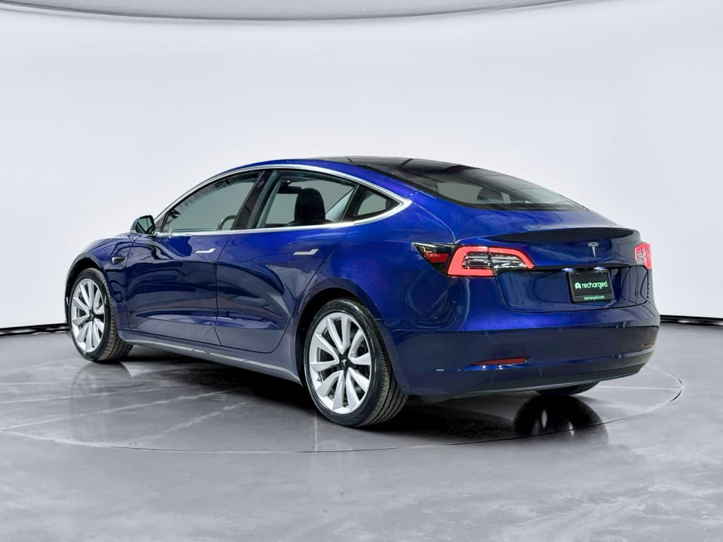 2018 Tesla Model 3 view 2