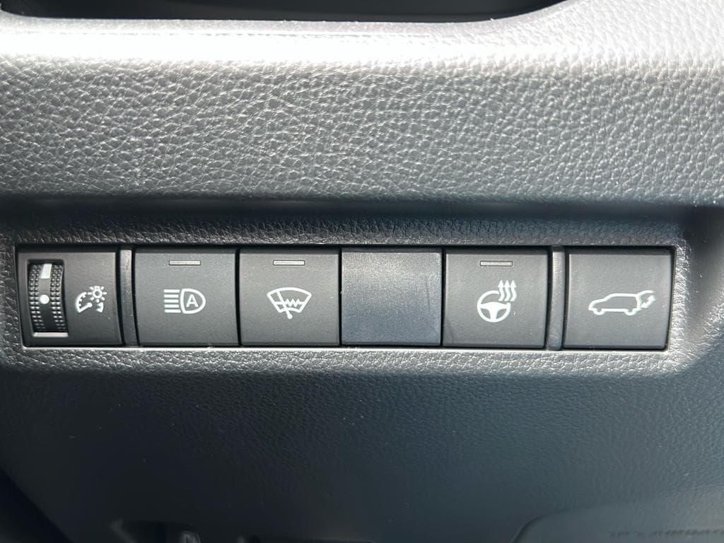 2021 Toyota RAV4 Prime view 13