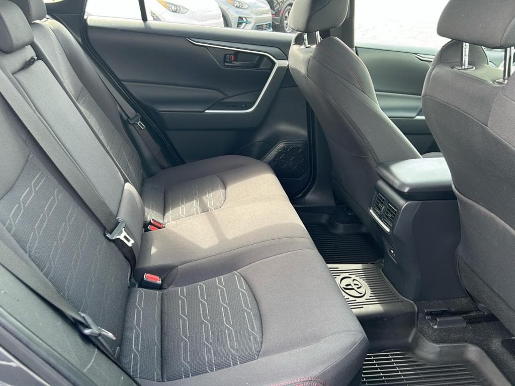 2021 Toyota RAV4 Prime view 19