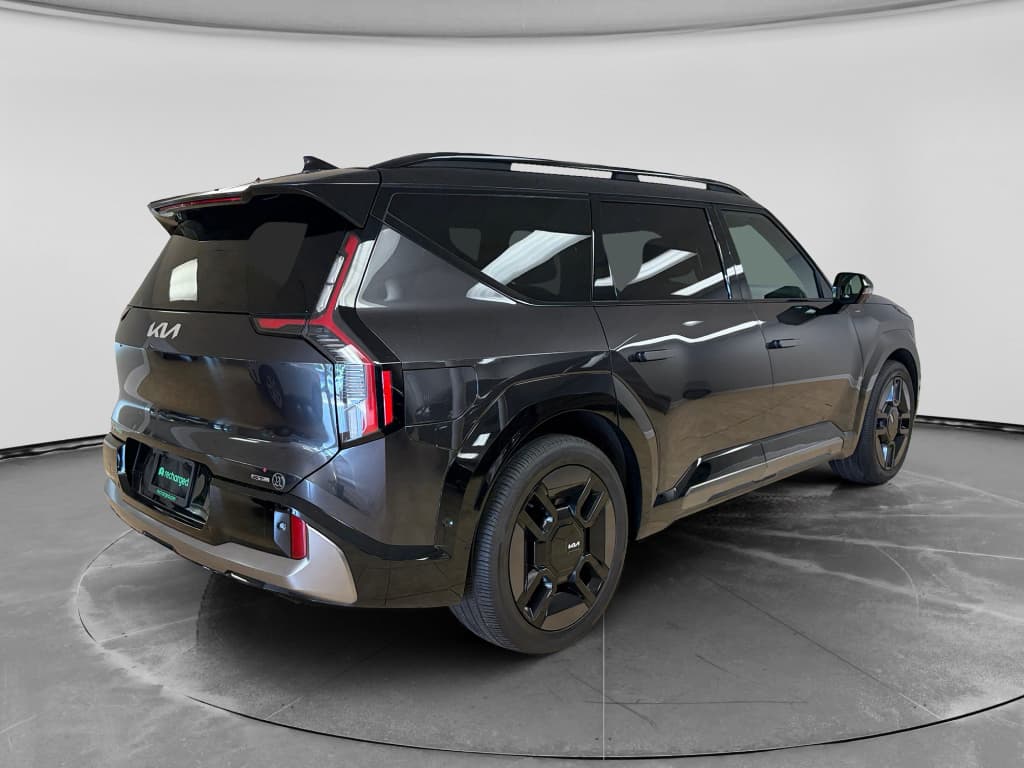 2024 Kia EV9 view 4