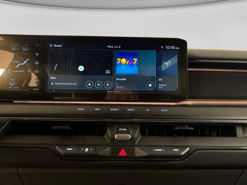 2024 Kia EV9 view 7