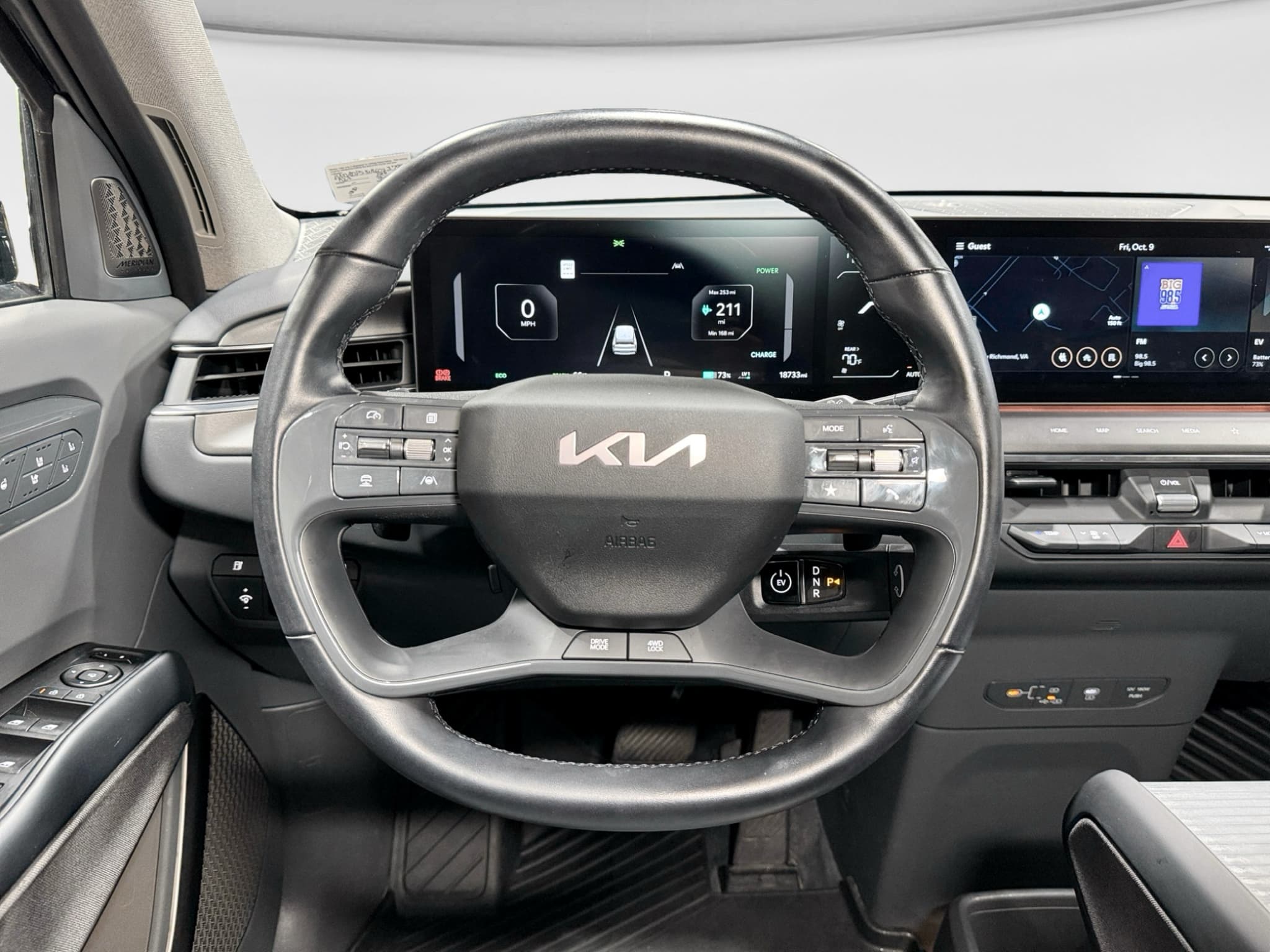 2024 Kia EV9 view 9