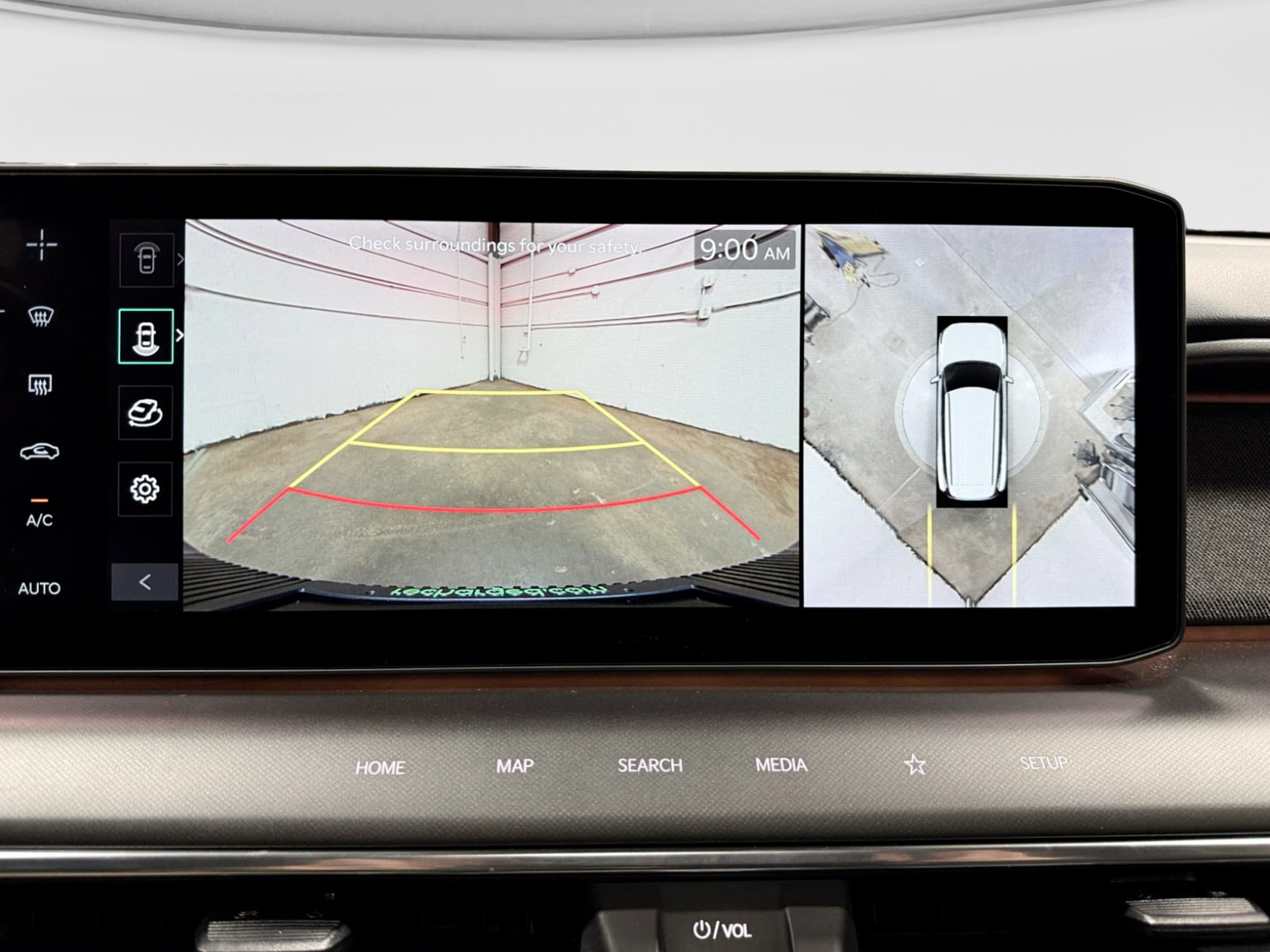 2024 Kia EV9 view 15