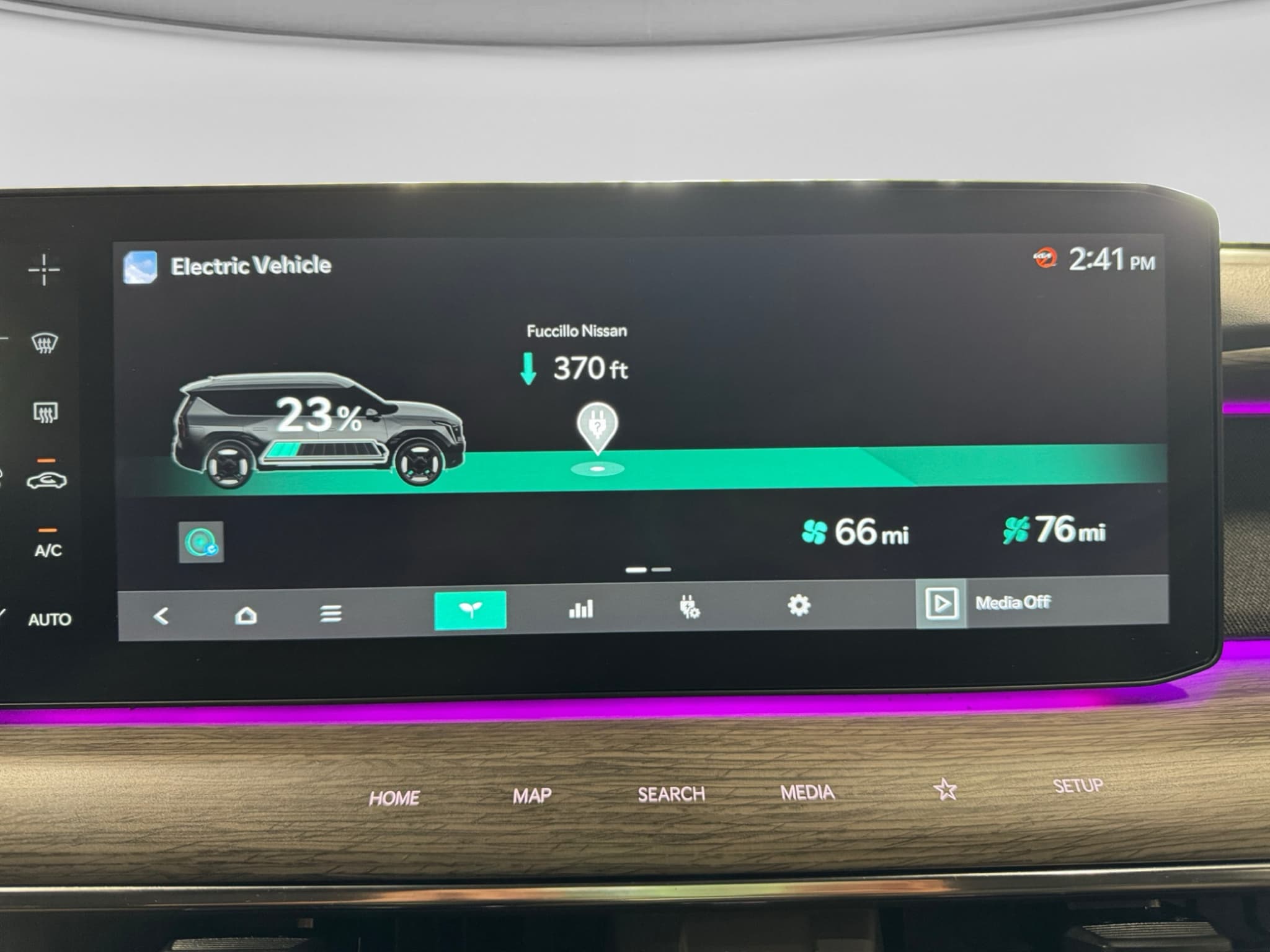 2024 Kia EV9 view 10