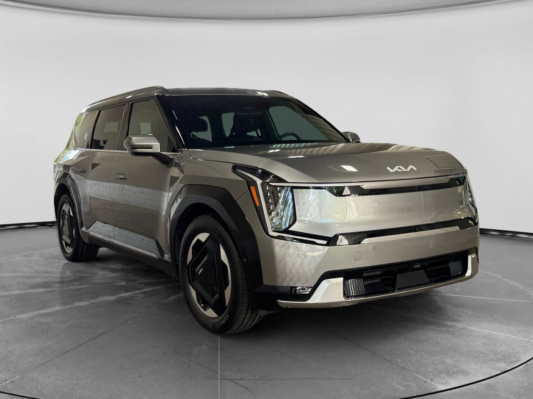 2024 Kia EV9 view 4