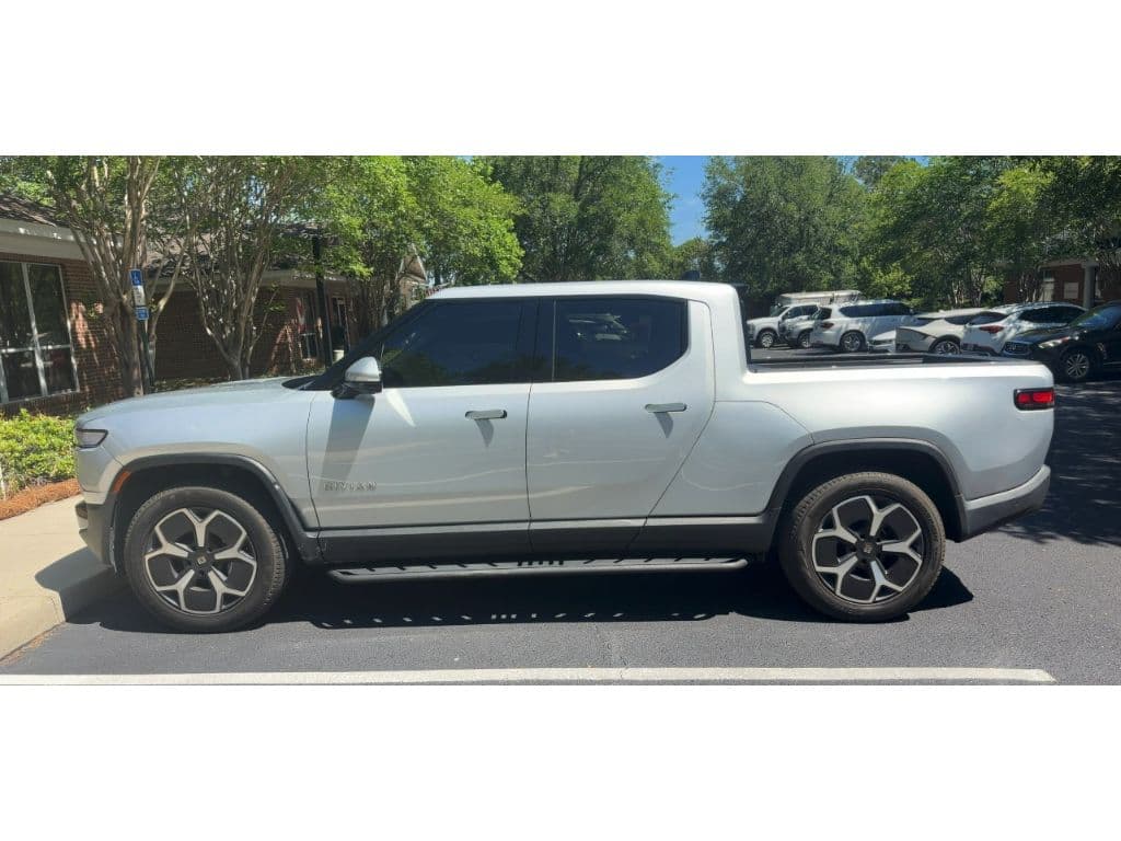 2024 Rivian R1T view 2