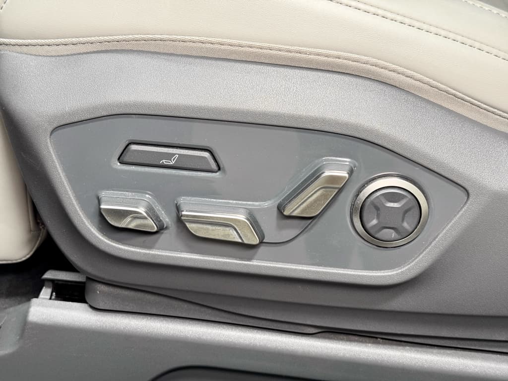 2024 Kia EV9 view 7