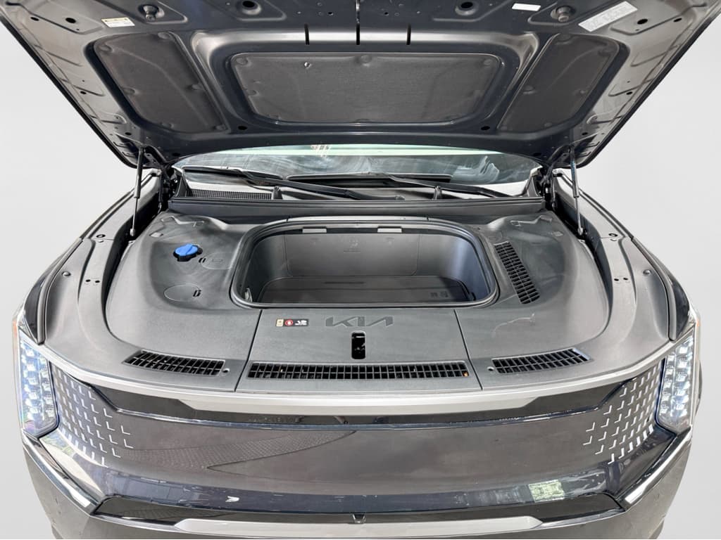 2024 Kia EV9 view 28