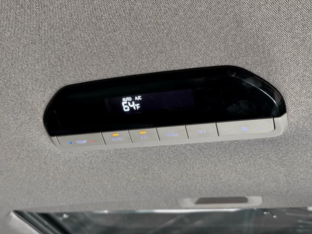2024 Kia EV9 view 25