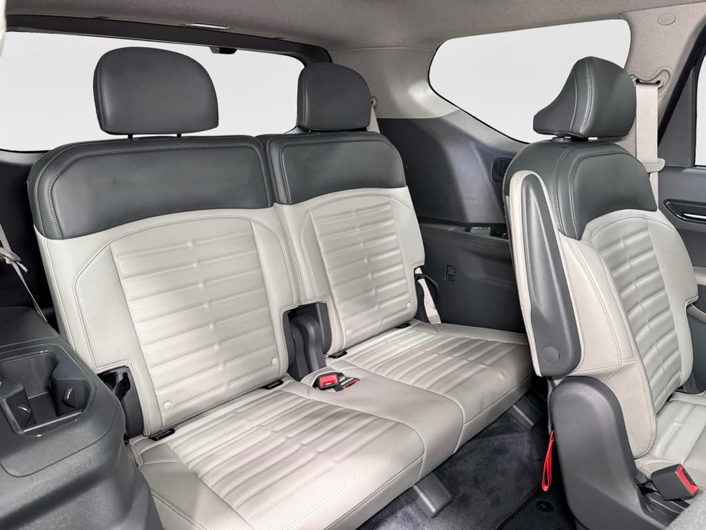 2024 Kia EV9 view 24