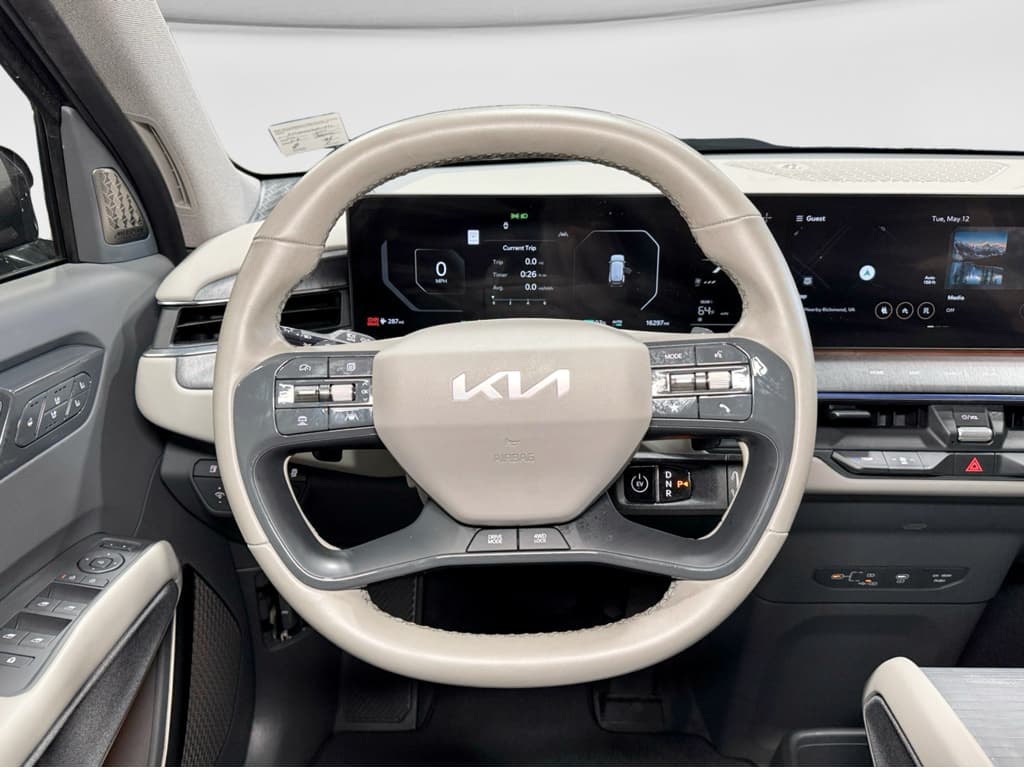 2024 Kia EV9 view 9