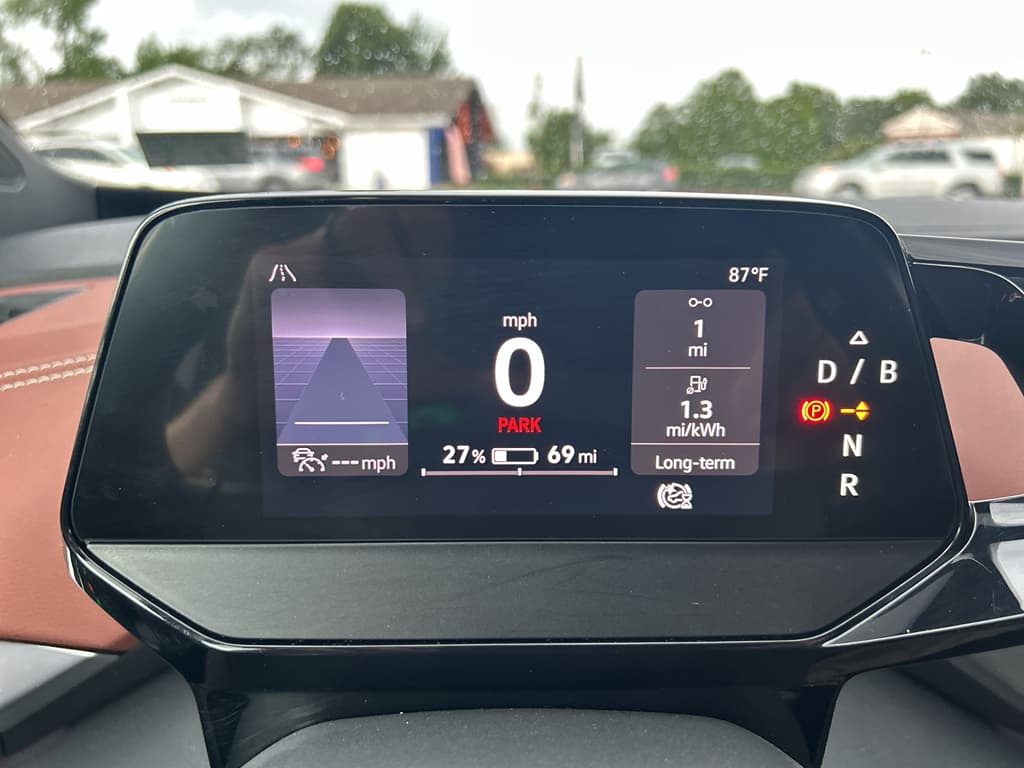 2021 Volkswagen ID.4 view 9