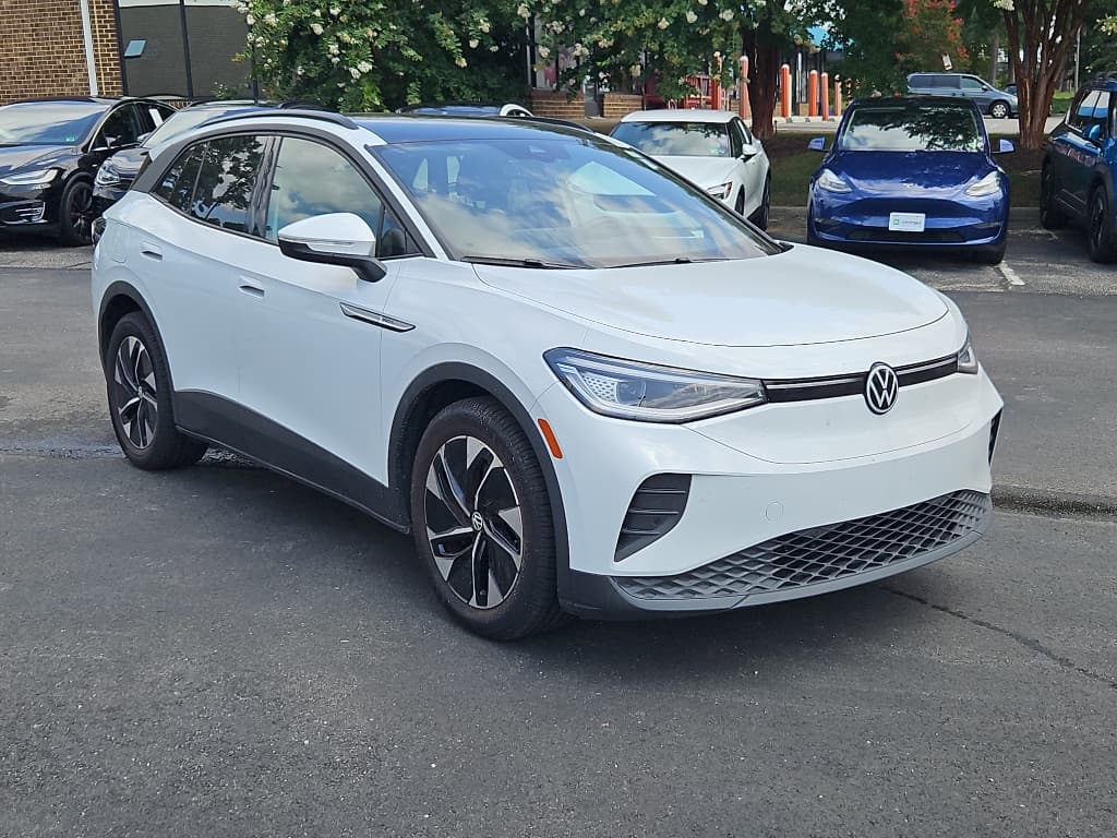 2021 Volkswagen ID.4 view 4