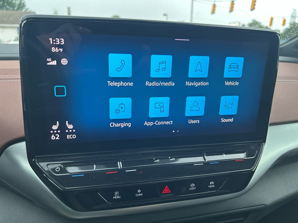 2021 Volkswagen ID.4 view 13