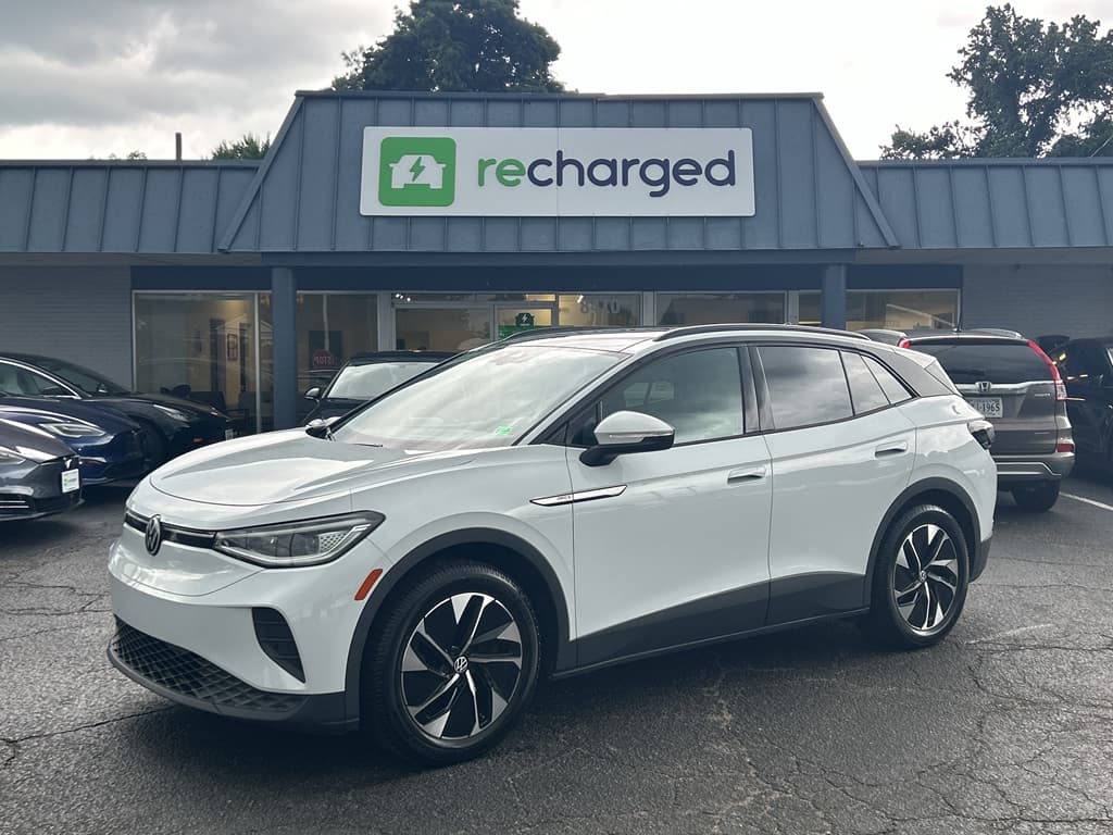 2021 Volkswagen ID.4 view 1