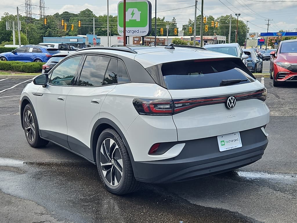 2021 Volkswagen ID.4 view 2