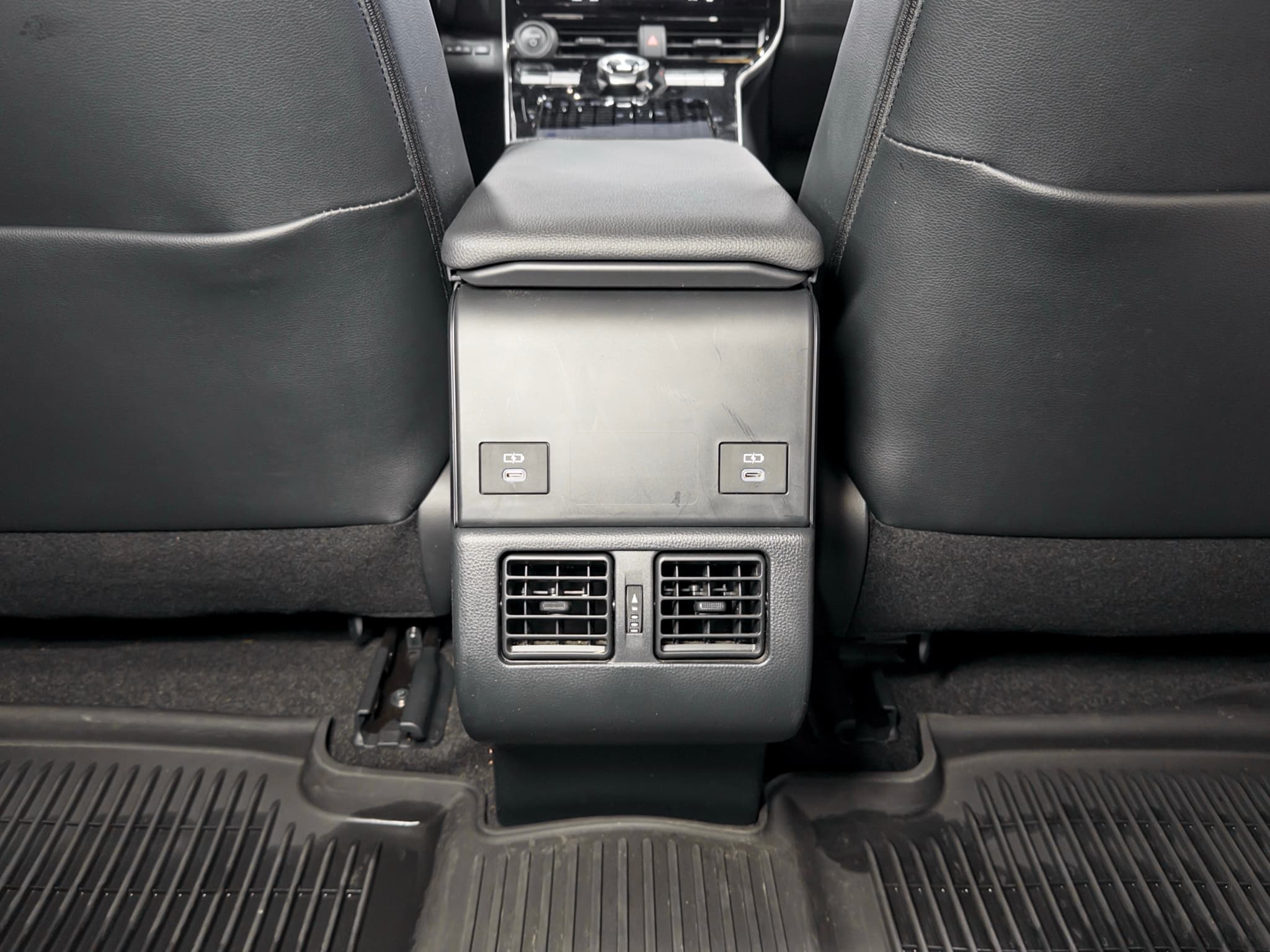 2024 Toyota bZ4X view 18