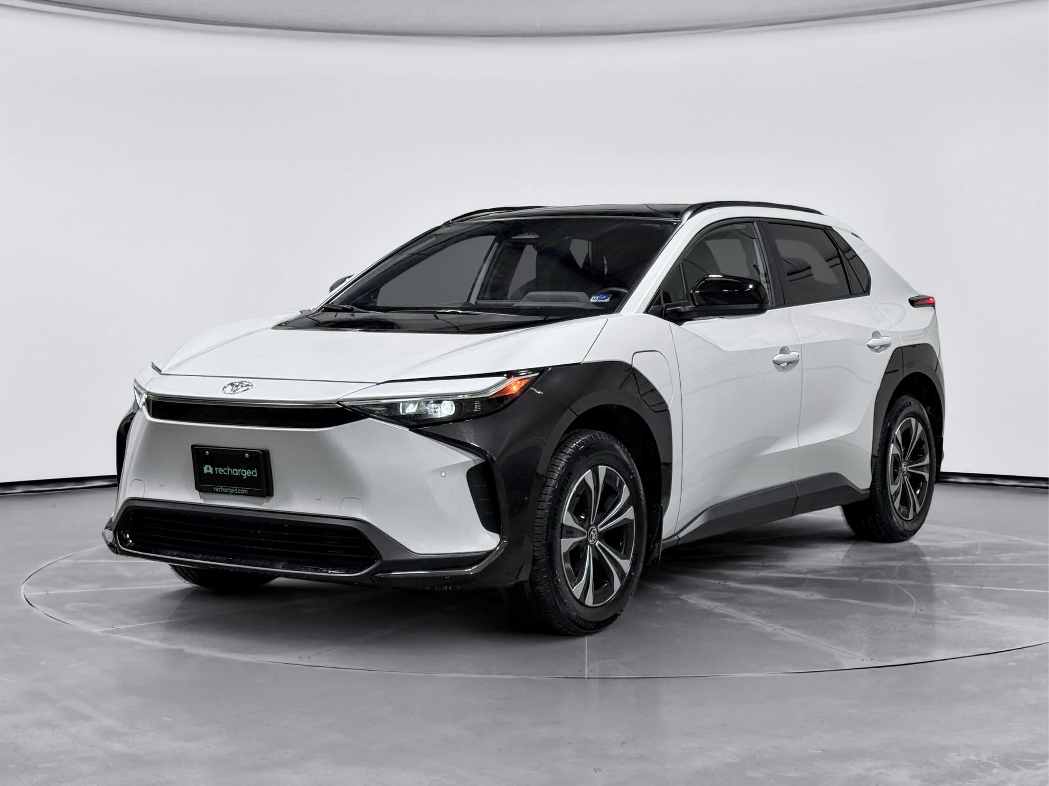 2024 Toyota bZ4X view 1