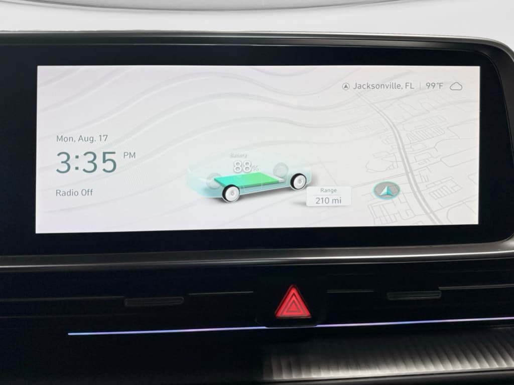2023 Hyundai IONIQ 6 view 9