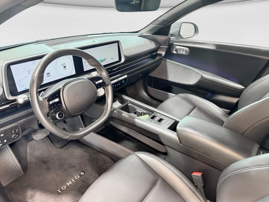 2023 Hyundai IONIQ 6 view 17