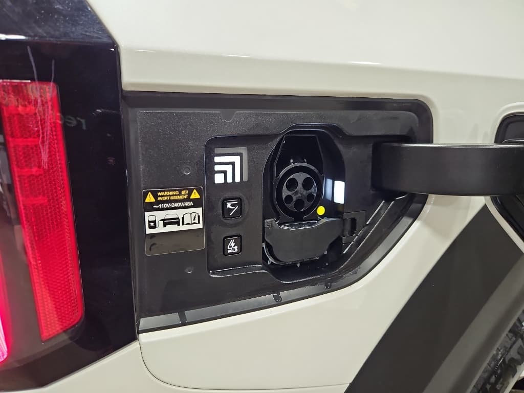 2024 Kia EV9 view 5