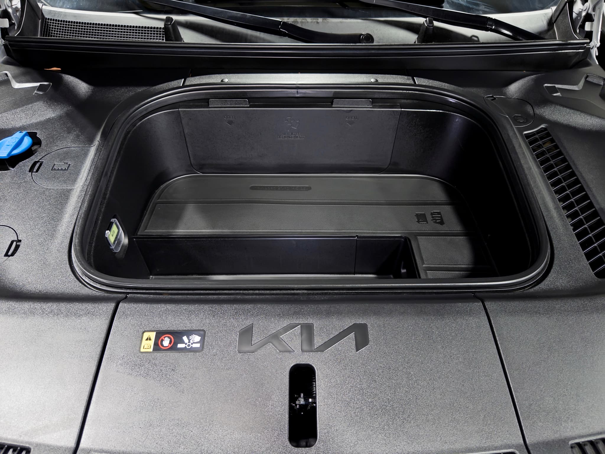 2024 Kia EV9 view 28