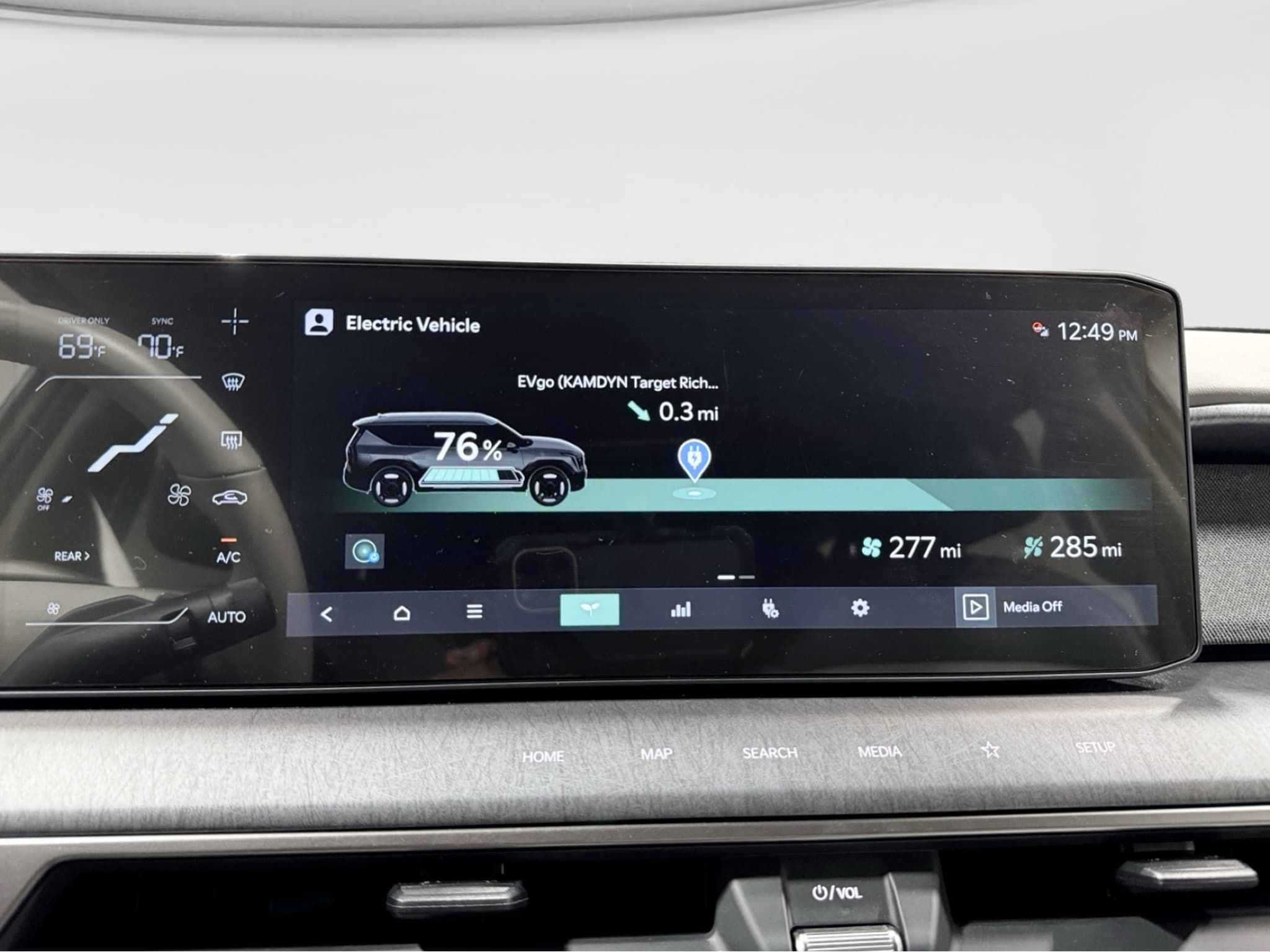 2024 Kia EV9 view 14