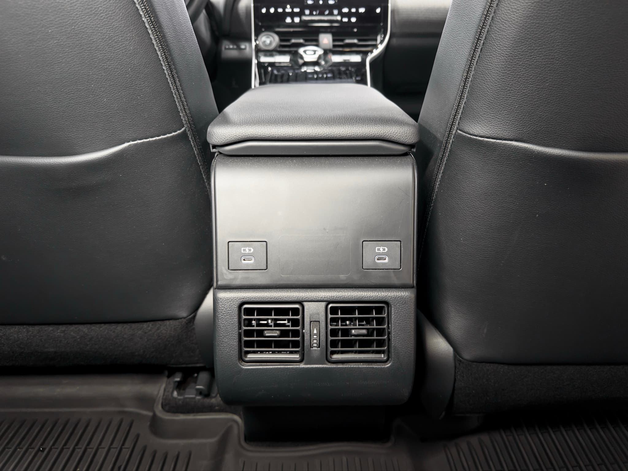 2023 Toyota bZ4X view 18