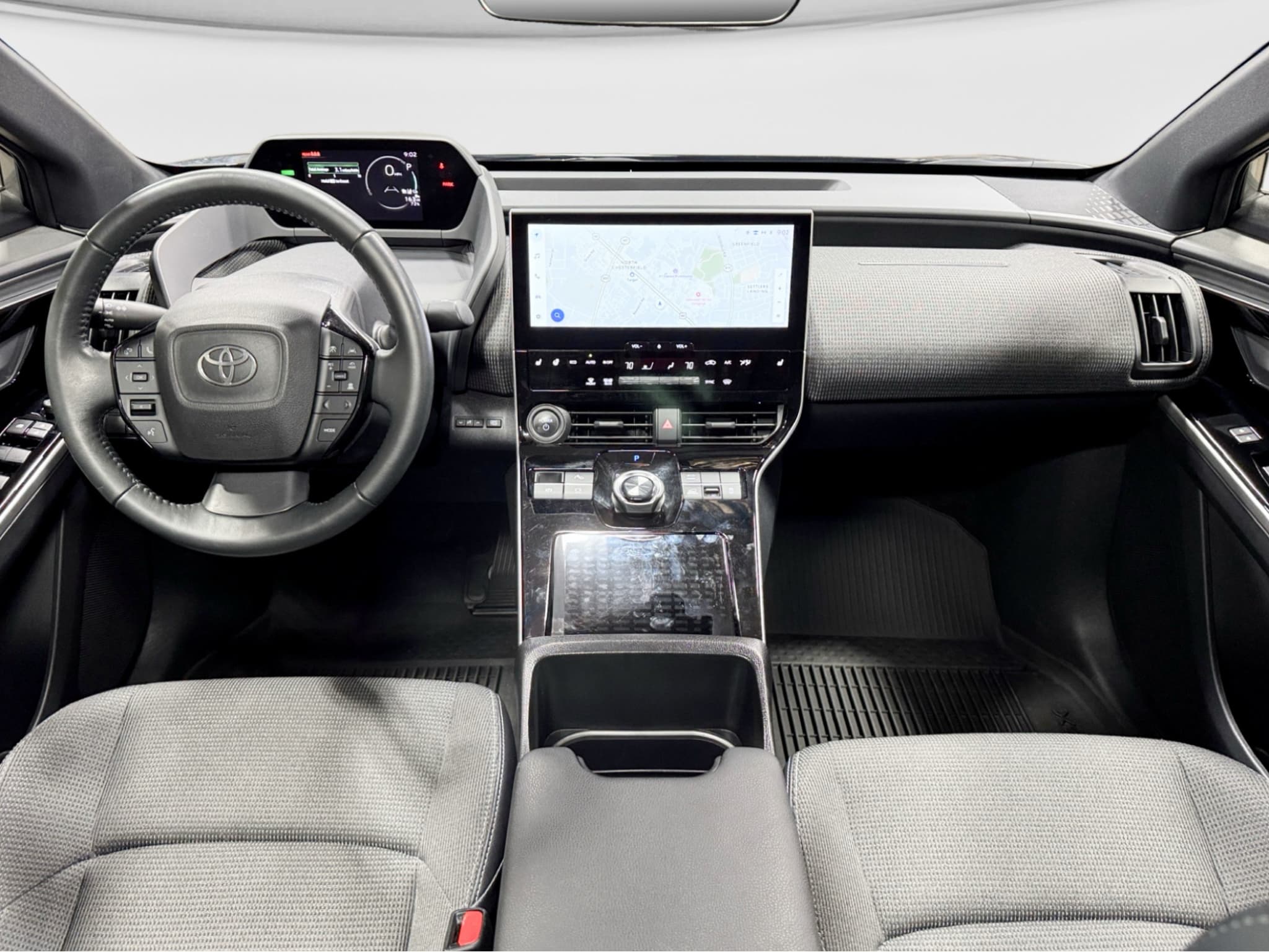 2023 Toyota bZ4X view 14