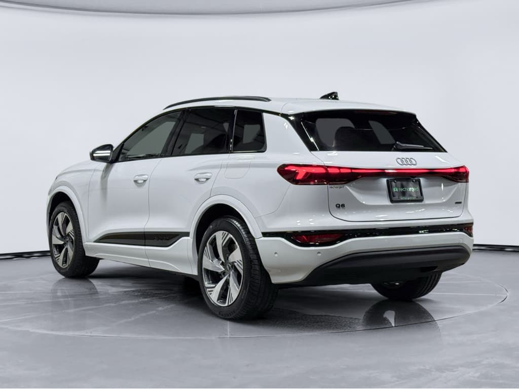 2025 Audi Q6 e-tron view 2