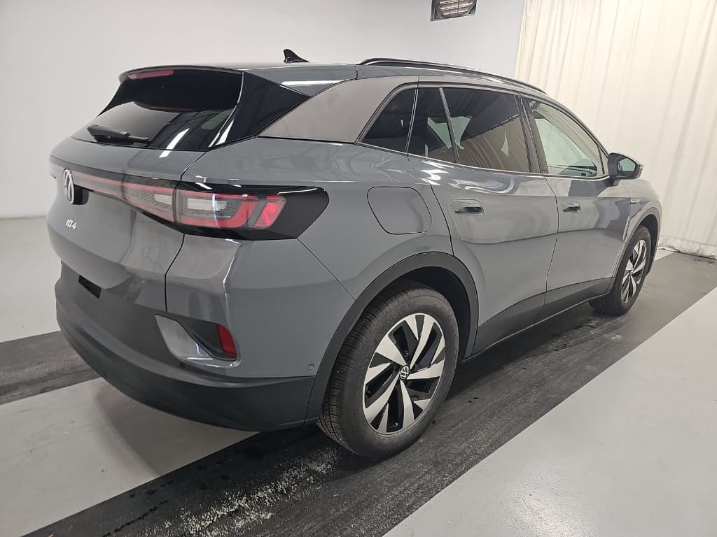 2023 Volkswagen ID.4 view 3