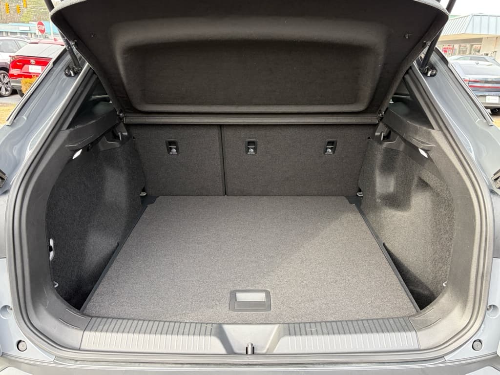 2023 Volkswagen ID.4 view 26