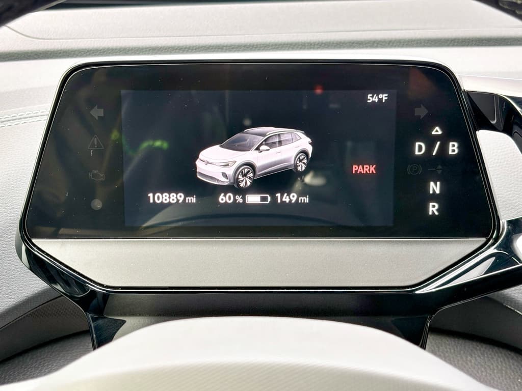 2023 Volkswagen ID.4 view 10