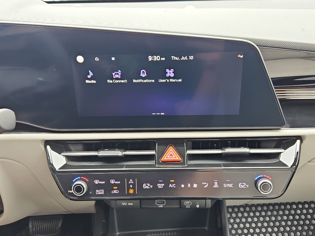 2023 Kia Niro EV view 13
