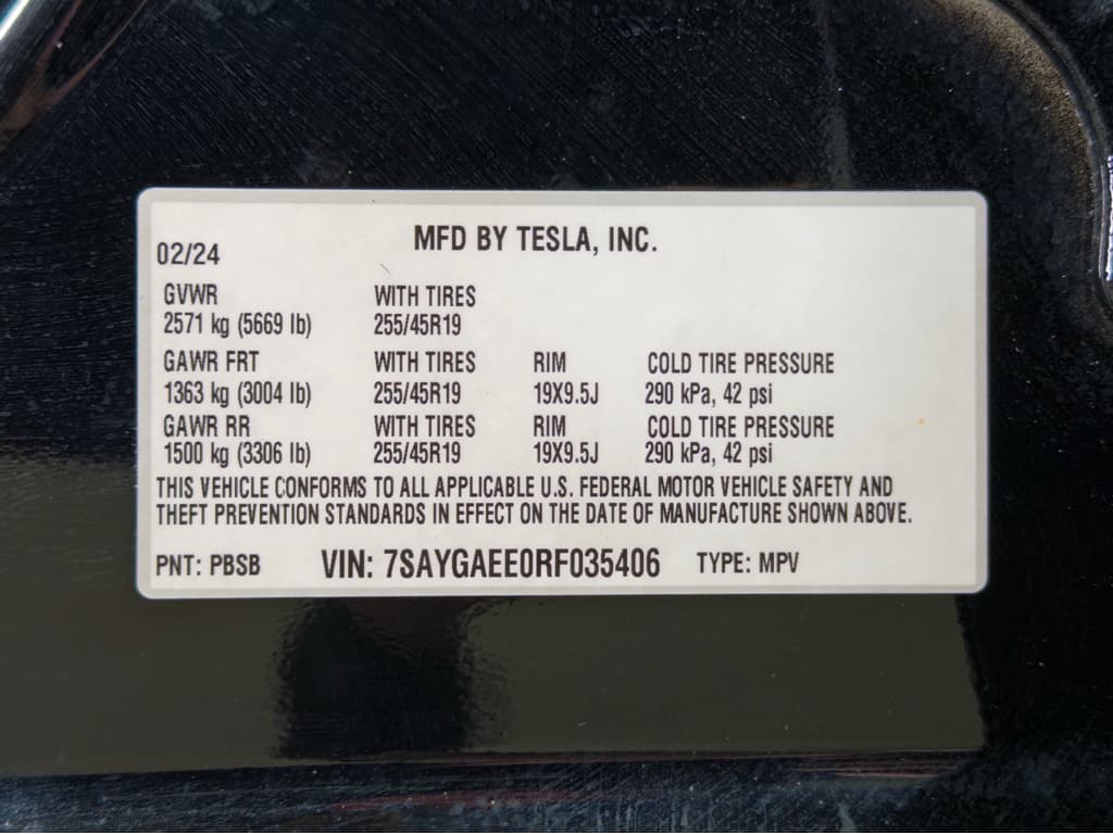 2024 Tesla Model Y view 28