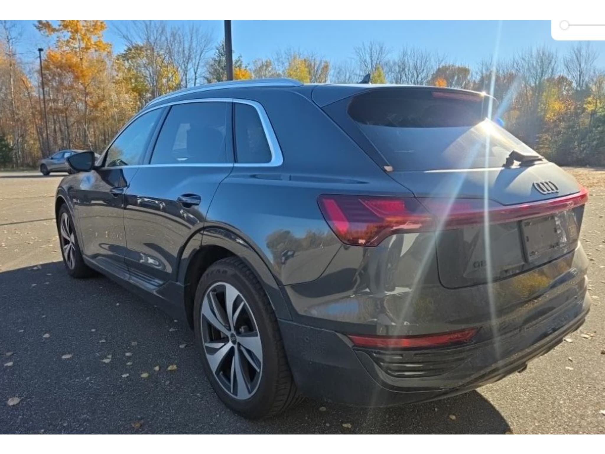 2024 Audi Q8 e-tron view 2