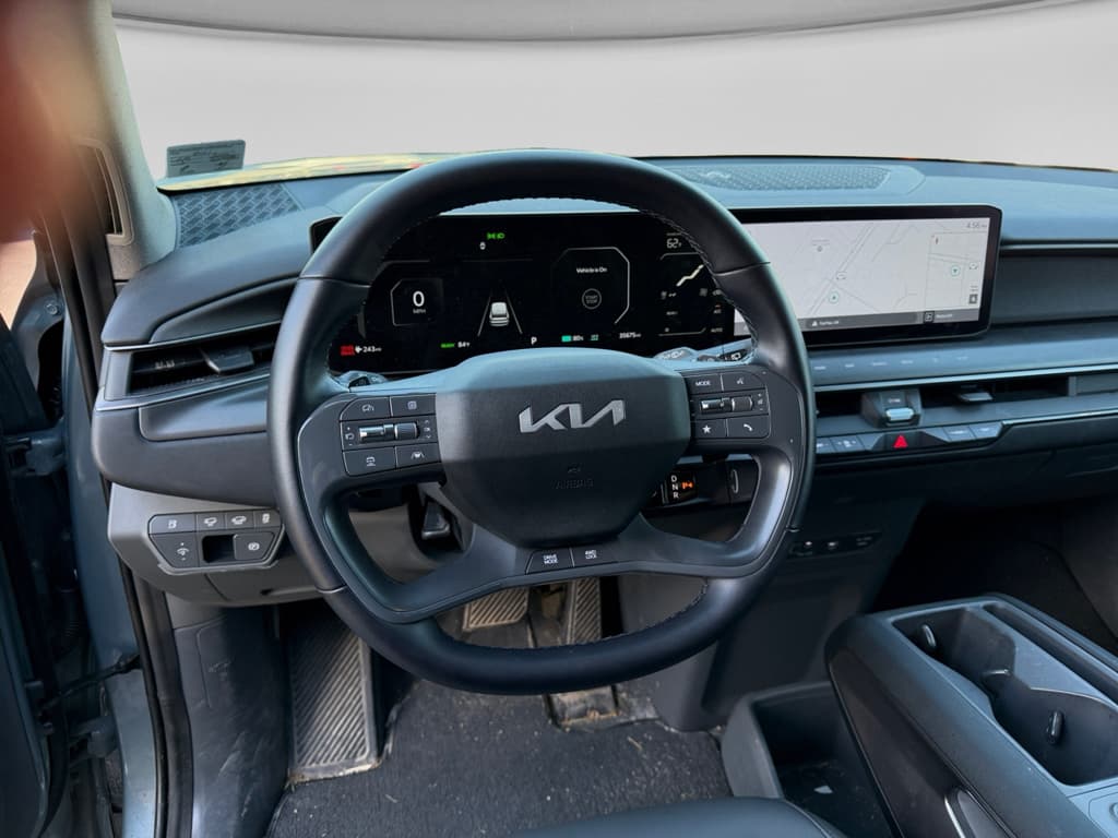 2024 Kia EV9 view 5