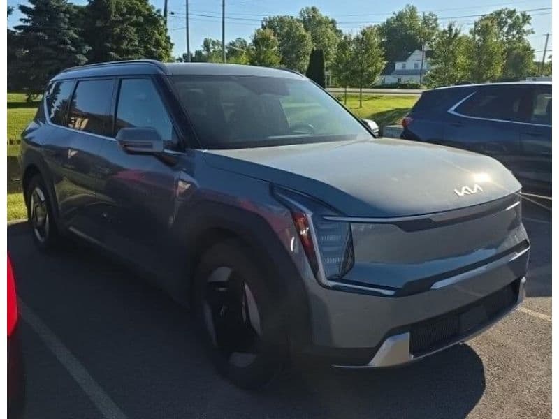 2024 Kia EV9 view 2