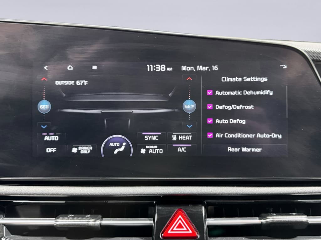 2023 Kia Niro EV view 13